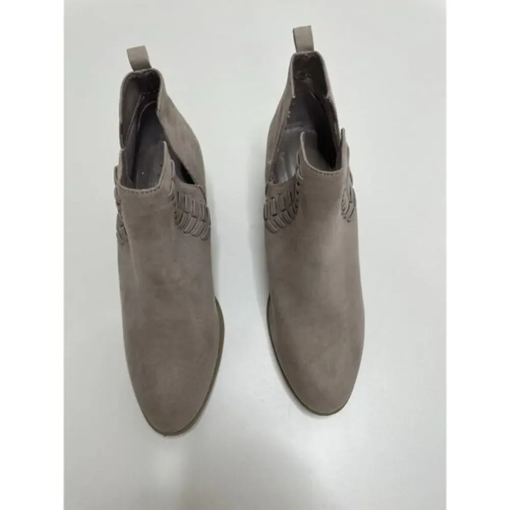 Qupid Booties Boots Taupe Women’s Size 7 Square Block Heel Cowgirl Rodeo Country